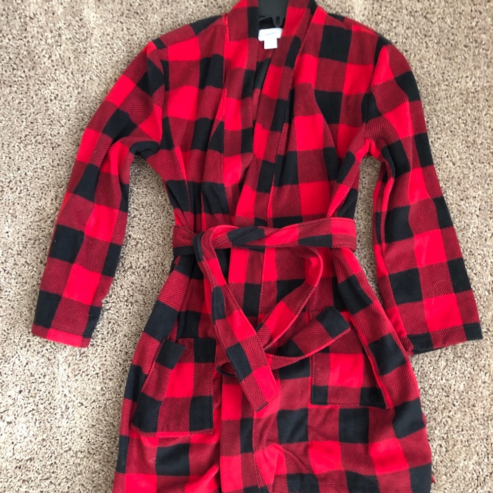 Buffalo plaid bathrobe